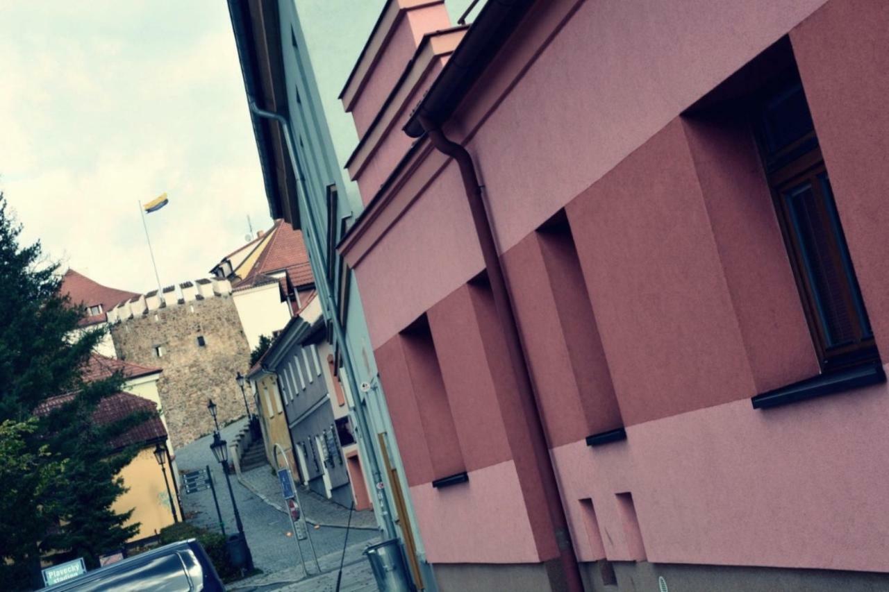 Apartmany Pod Putimskou Branou Písek Exterior foto